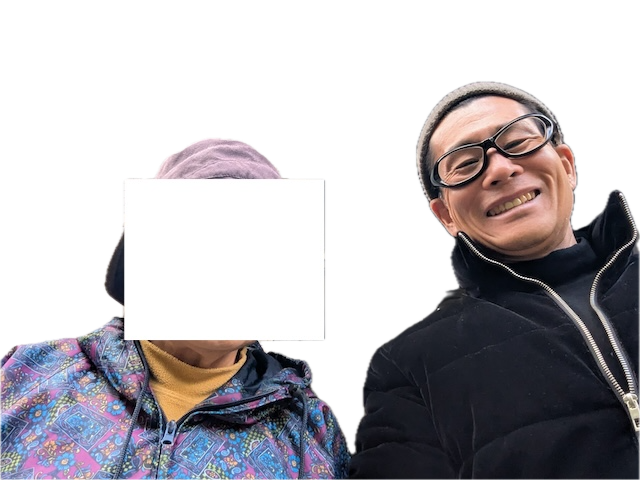 茨木市のOB客様との再会。悪質業者を撃退し笑顔のツーショット