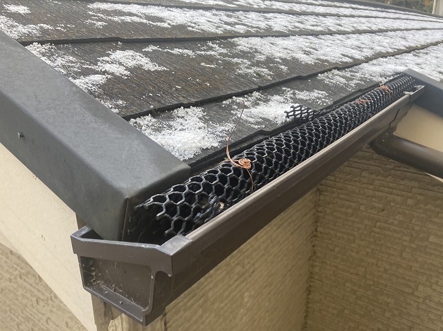 落ち葉除けネット施工