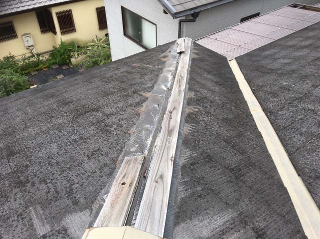 下がり棟板金が無い