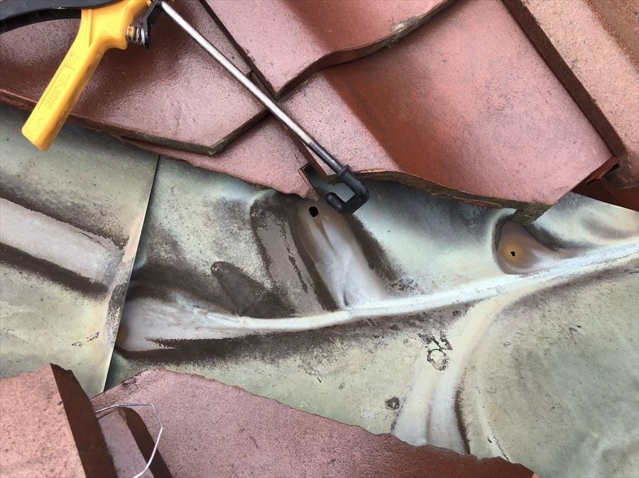 八尾　谷板金　劣化