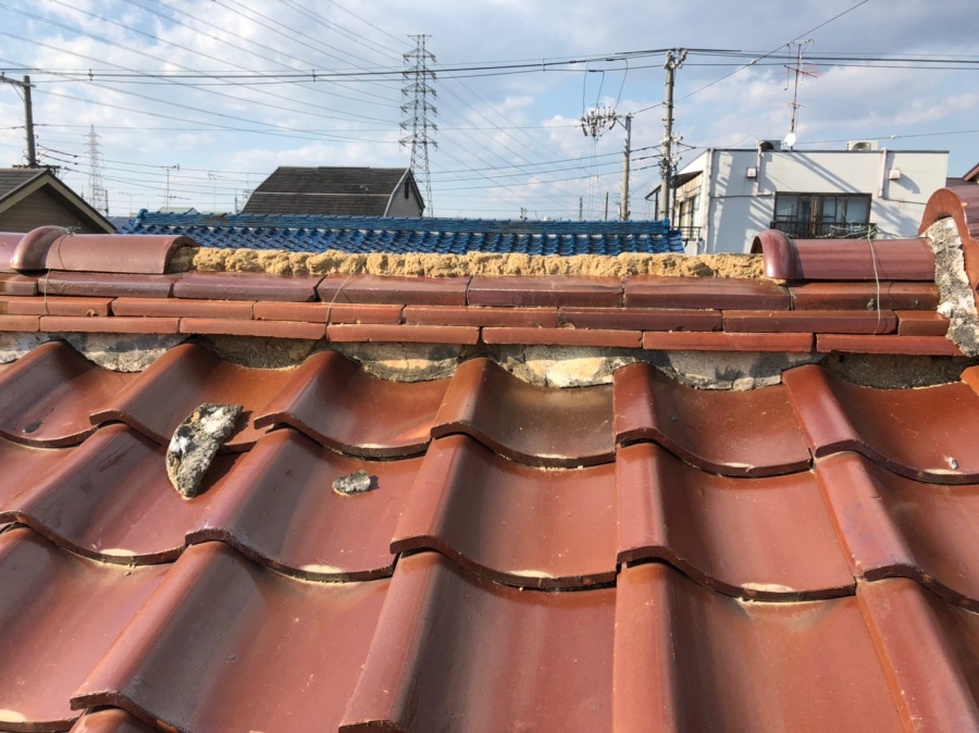 棟瓦が飛んでしまった