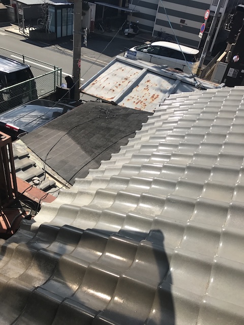 瓦屋根全体の状態確認