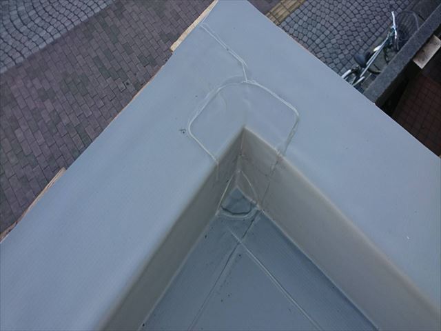 明石市のシート防水の端部処理