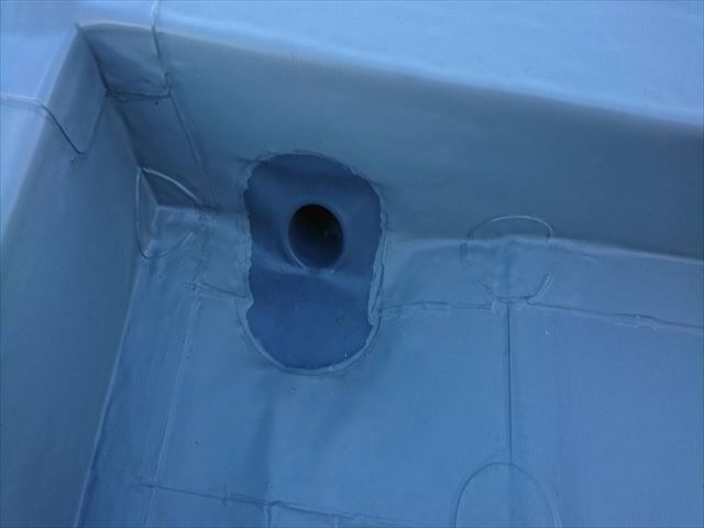 明石市のシート防水の重なり部分の処理