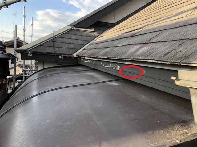 加古川市の破風板交換の雨樋金具復旧
