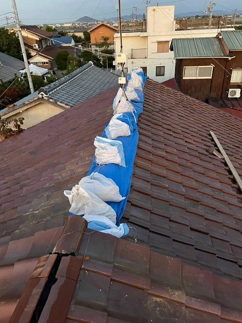 瓦屋根棟葺き替え