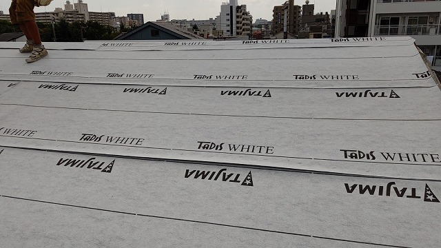 防止シート貼付け