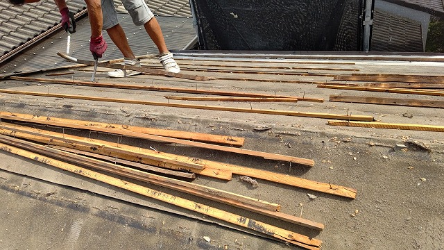 桟木撤去