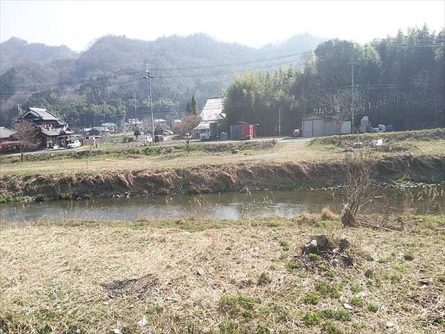 夢前の谷板金入れ替えの現場周辺