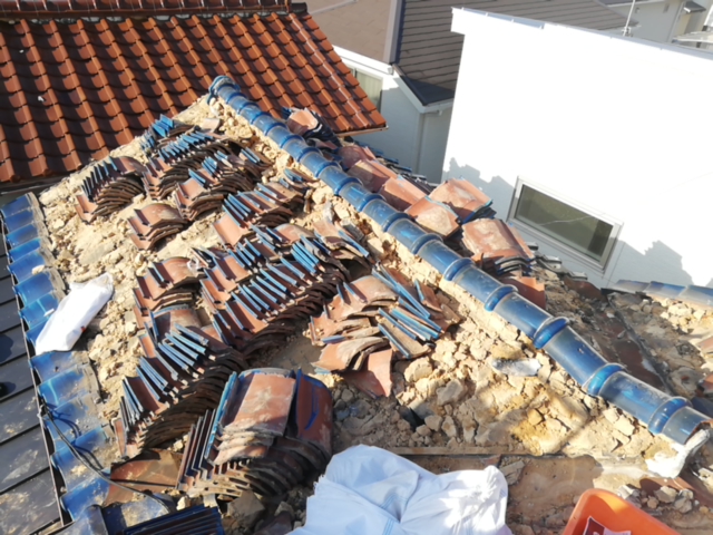 土葺き施工の瓦屋根