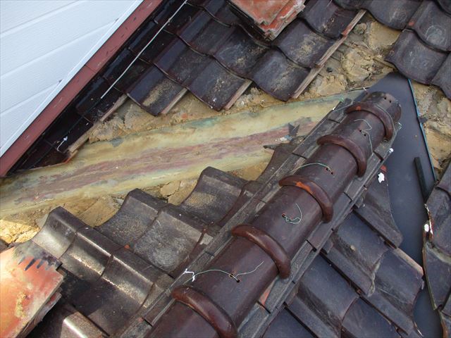 加東市の谷板金施工