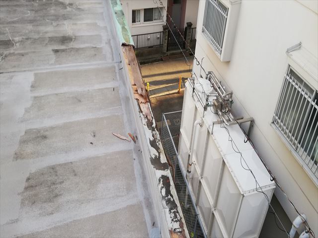 陸屋根　笠木板金