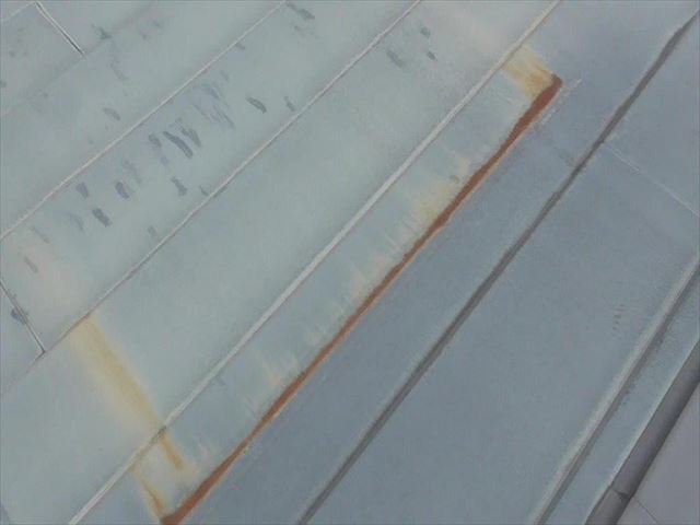 ガルバリウム鋼板　赤サビ