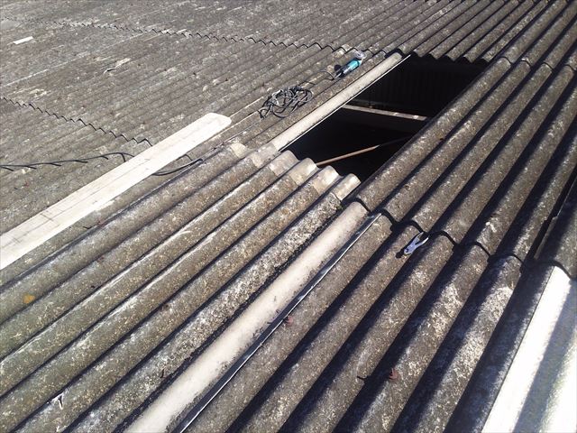 スレート波板取外し
