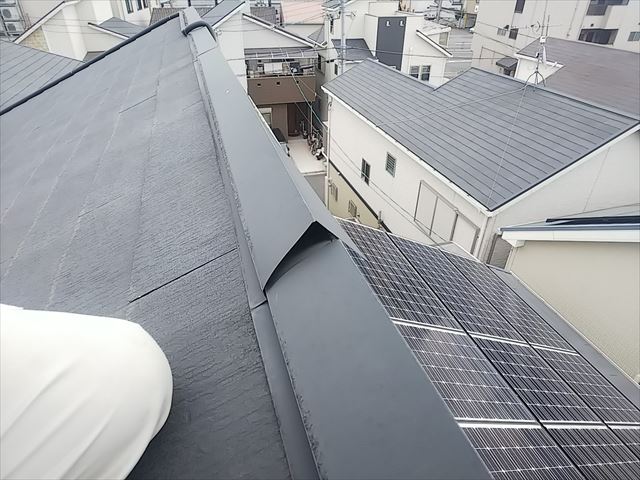 片流れ棟鈑金めくれ