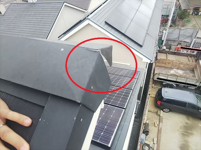 片流れ棟鈑金裂け