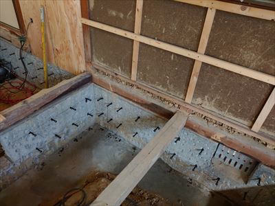 耐震改修　耐力壁　添え基礎