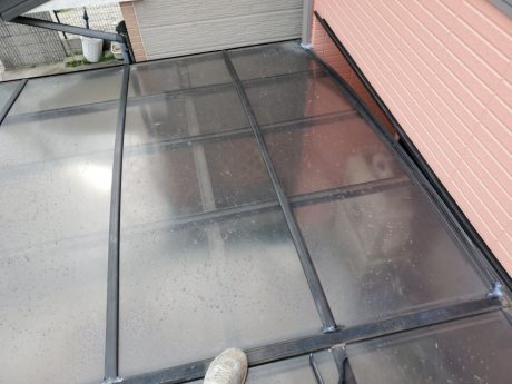 ポリカー屋根復旧完了