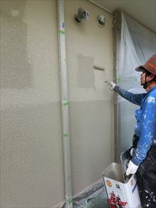 外壁　上塗り状況