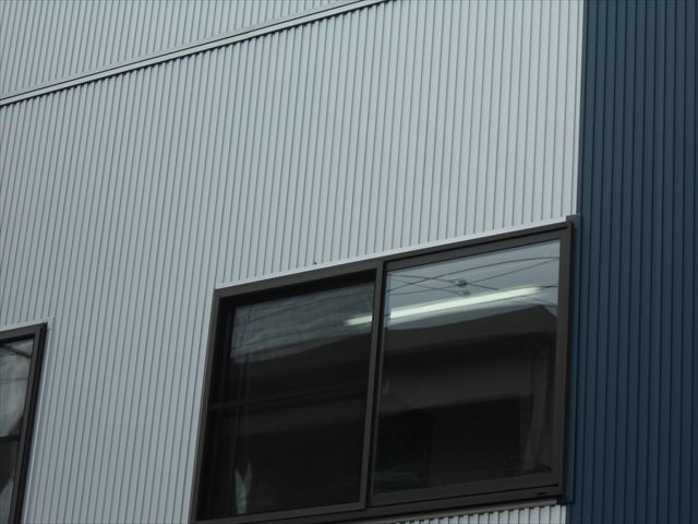 外壁・サッシ取付状況