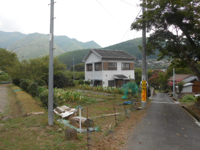 屋根外壁塗装　足場設置前