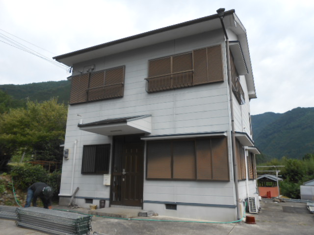 着工　足場設置