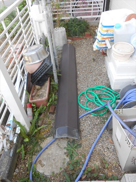 台風めくれ棟板落下