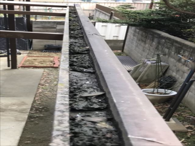 波板　フレーム　樋