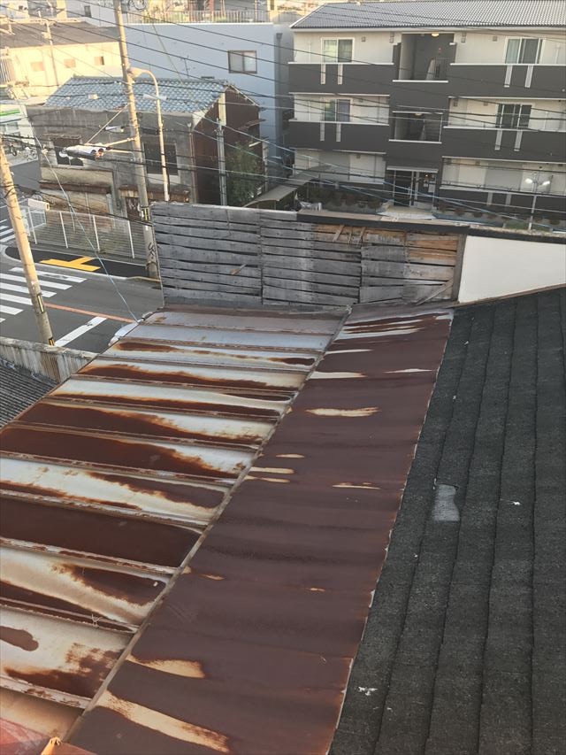 パラペット雨漏れ