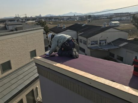 ルーフィング張り