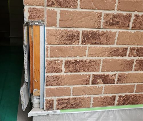 外壁　破損箇所