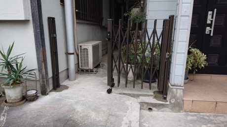 門扉・柱建込み完了