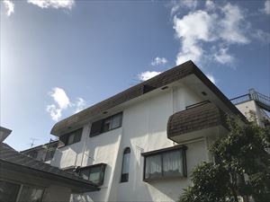 屋根材　めくれ