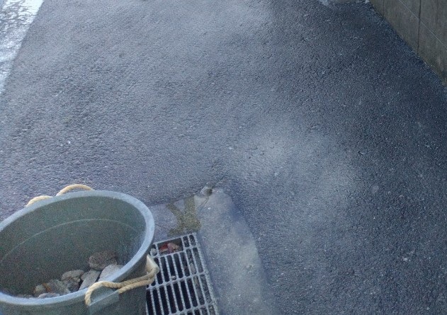 ブロック塀解体後の清掃