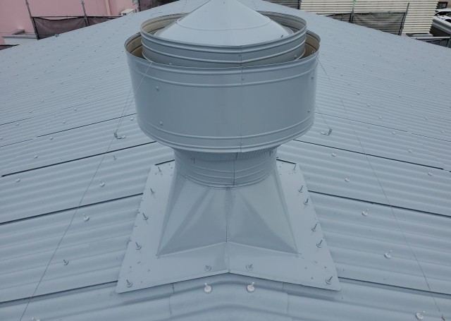 ベンチレーター塗装完了