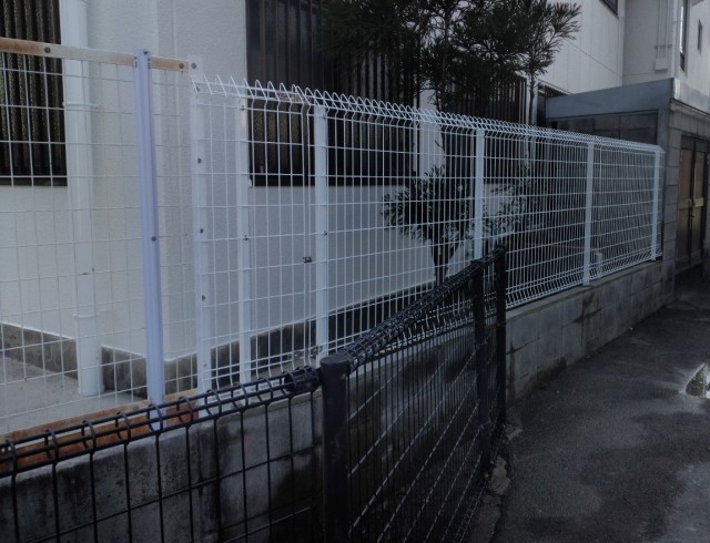 メッシュフェンス施工完了