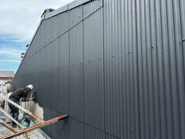 上塗り もう少しで完了です