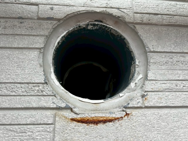 外壁に移り錆び