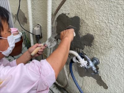 外壁モルタルの剥がれ補修