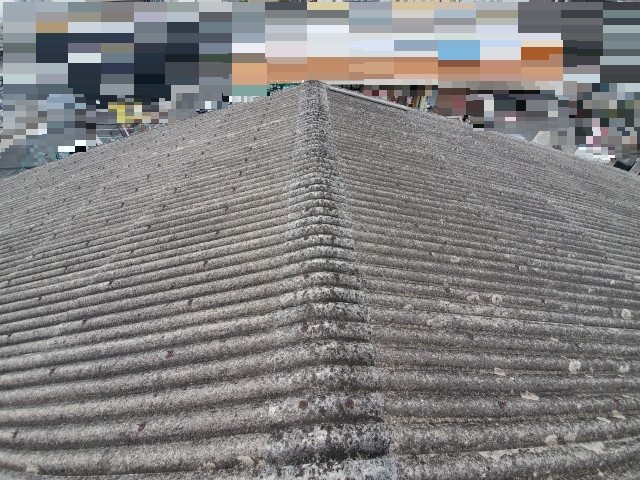 屋根の高圧洗浄前