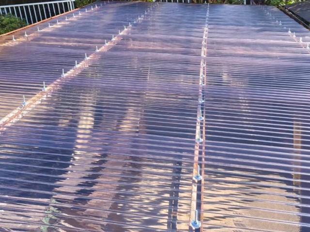 波板張り替え後