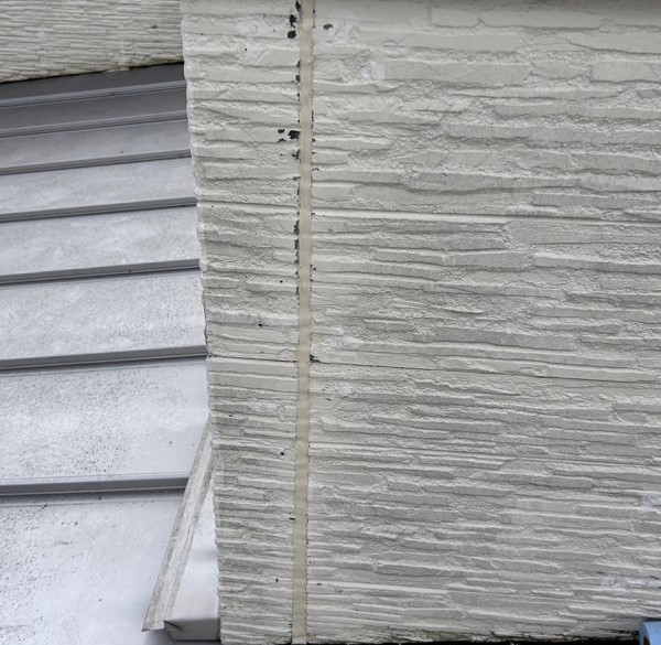 目地シーリング打ち替えが完了