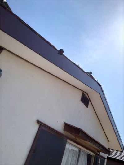 破風板補修完了