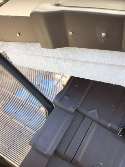 袖瓦破損箇所の差し替え after