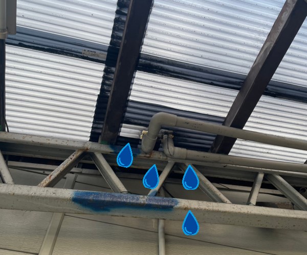 配管から水漏れ