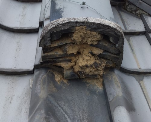 大阪市大正区｜漆喰劣化と台風で大きく重い鬼瓦が外れて落下寸前に！瓦