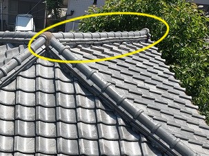 屋根無料点検を実施　棟瓦のズレと漆喰
