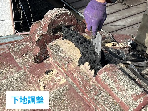雨漏り修理　棟瓦取り直し工事で解消♪