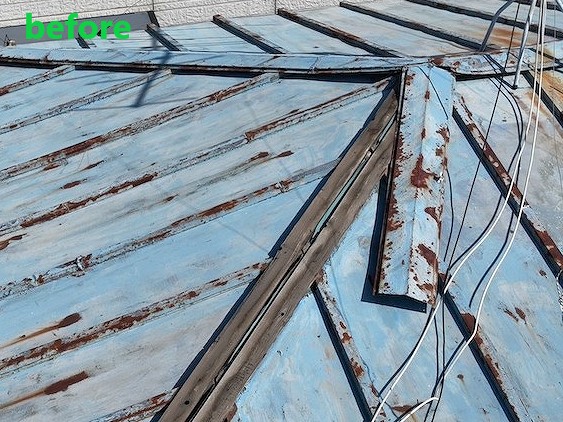 棟板金交換前写真