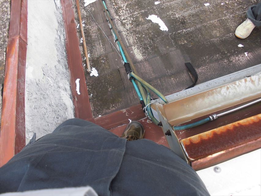 春日部市カバー工法